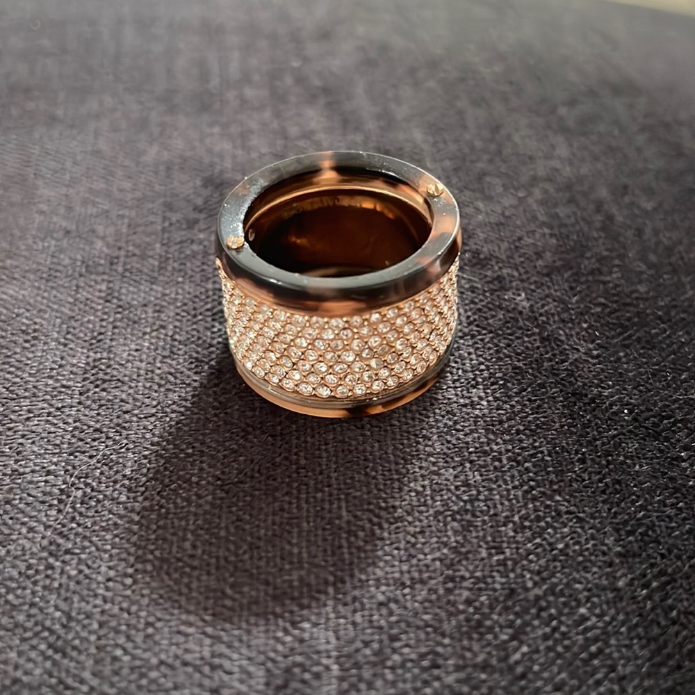 Michael Kors tortoise diamond ring size 7